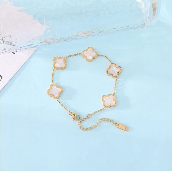 Gold 18k Gold Plated Titanium Clover Charm Bracelet - Picture 2 of 3